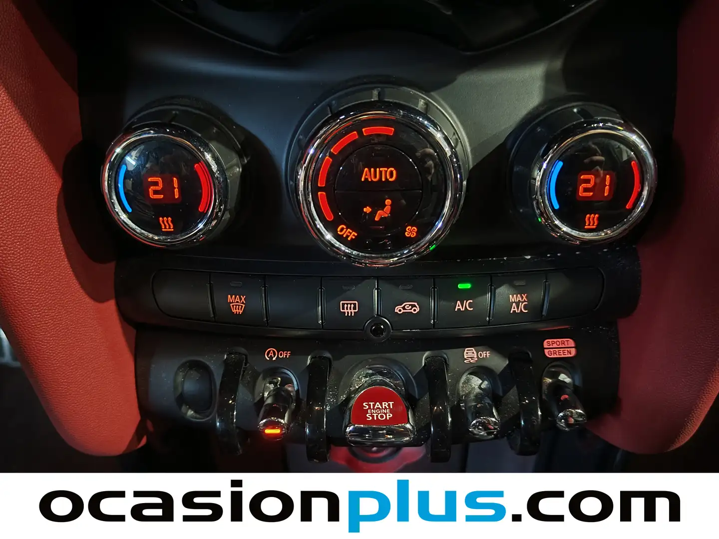 Foto Mini MINI MINI MINI 3 Puertas John Cooper Works  (231 CV)