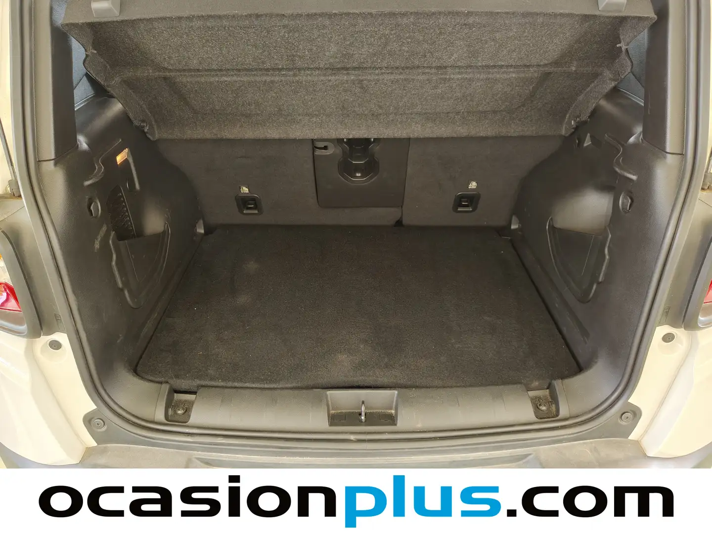 Foto Jeep Renegade Jeep Renegade eHybrid Night Eagle ATX (130 CV)