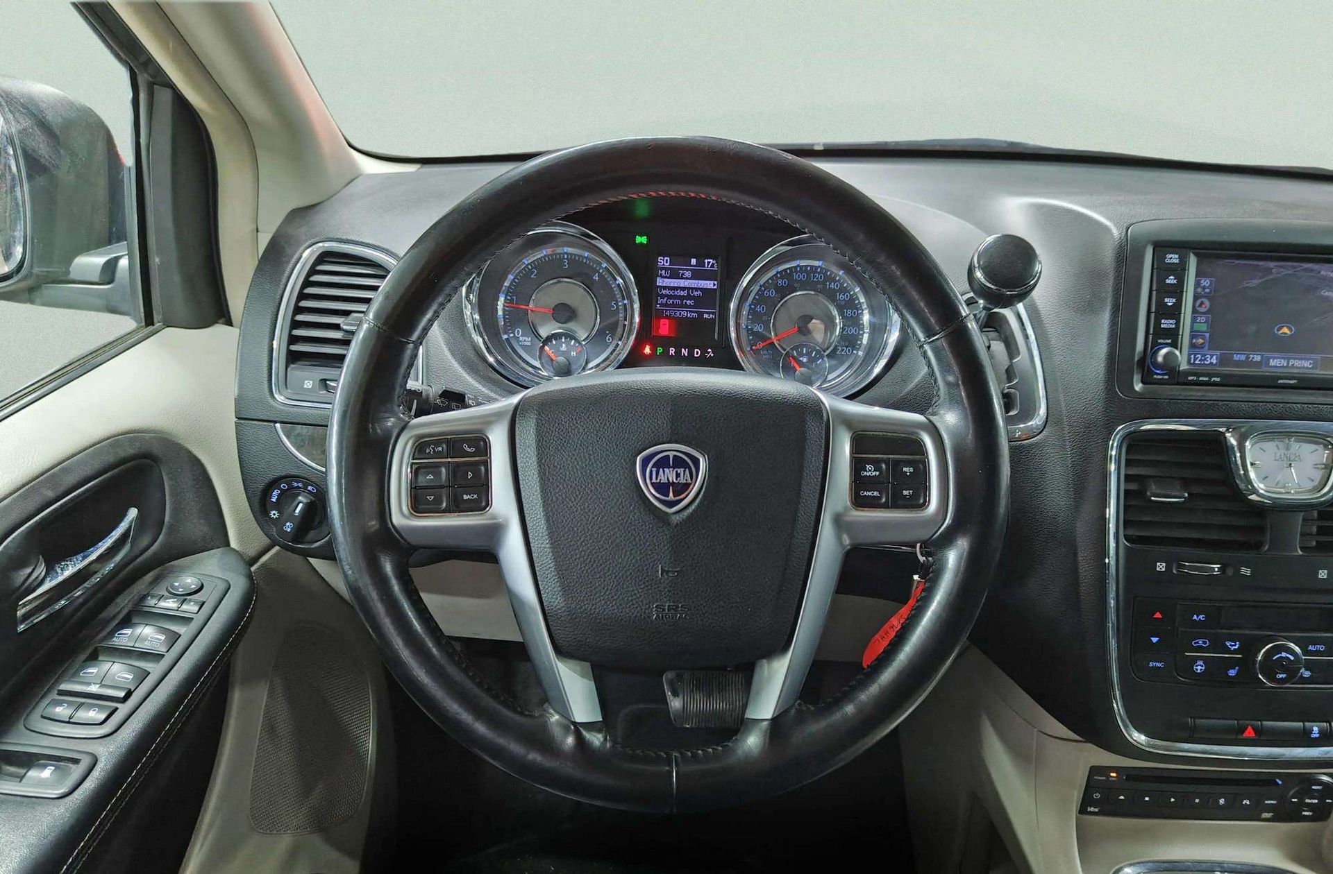 Lancia Voyager 2.8 CRD Gold 7 plazas - foto 22