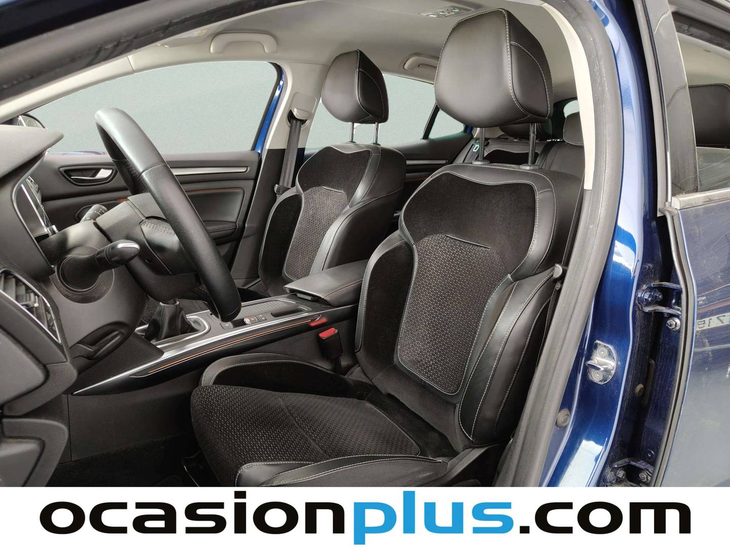 Foto asientos delanteros Renault Mégane Renault Megane Zen TCe (140 CV) GPF