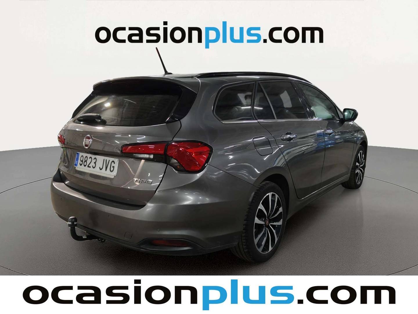 Foto trasera Fiat Tipo Fiat Tipo SW 1.6 Multijet Lounge II  (120 CV) izquierda