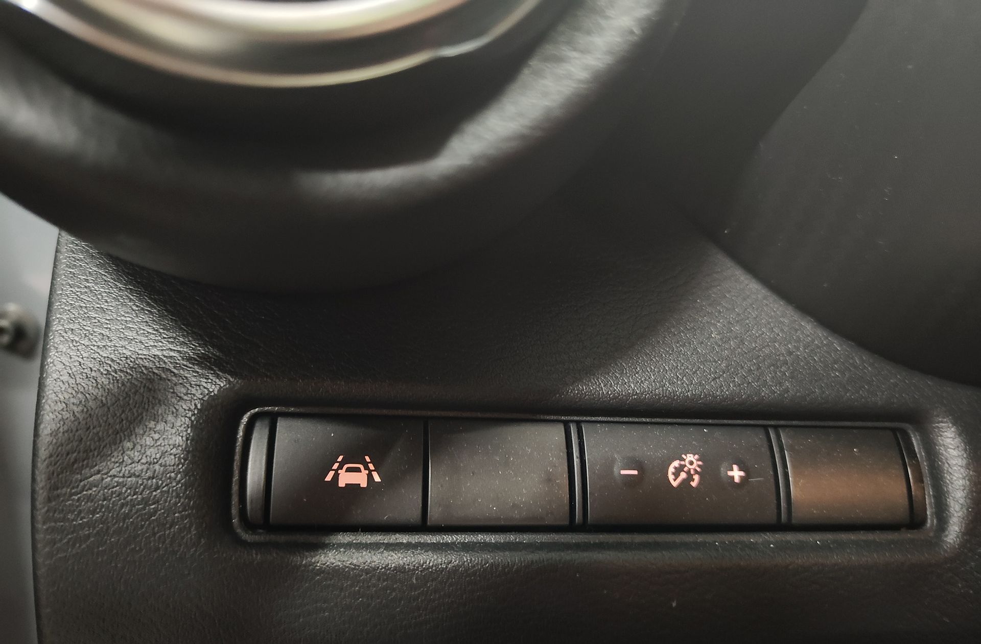 Nissan Juke DIG-T 114 Kiiro DCT - foto 10