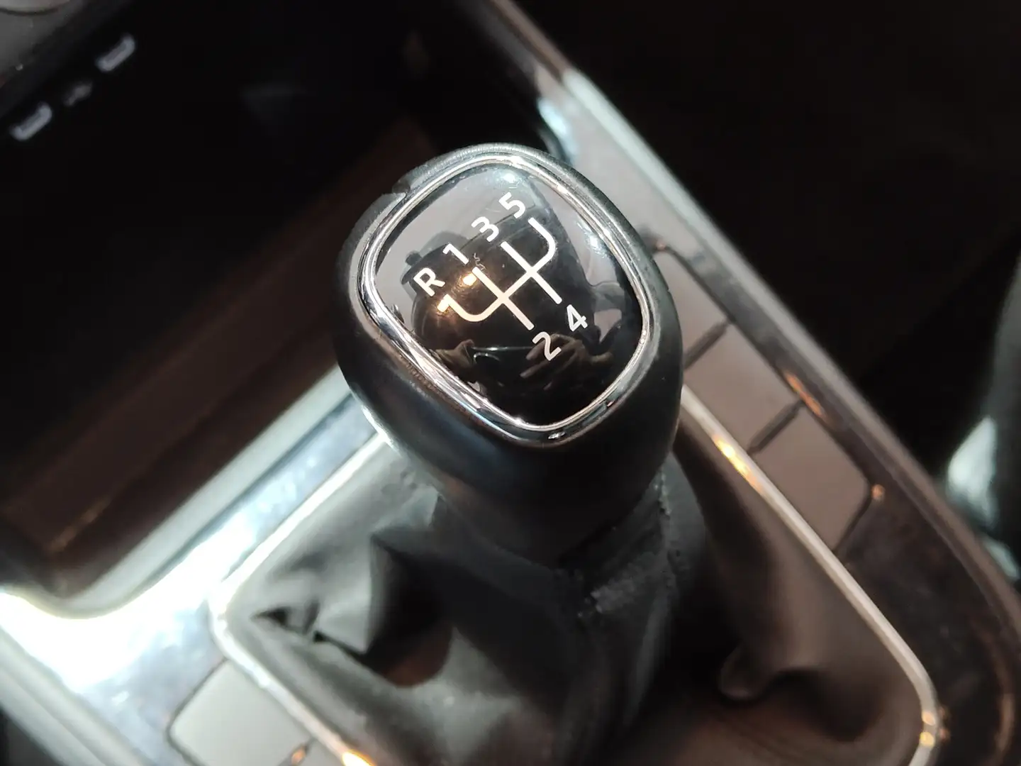 Foto Skoda Fabia Skoda Fabia 1.0 TSI Selection (95 CV)