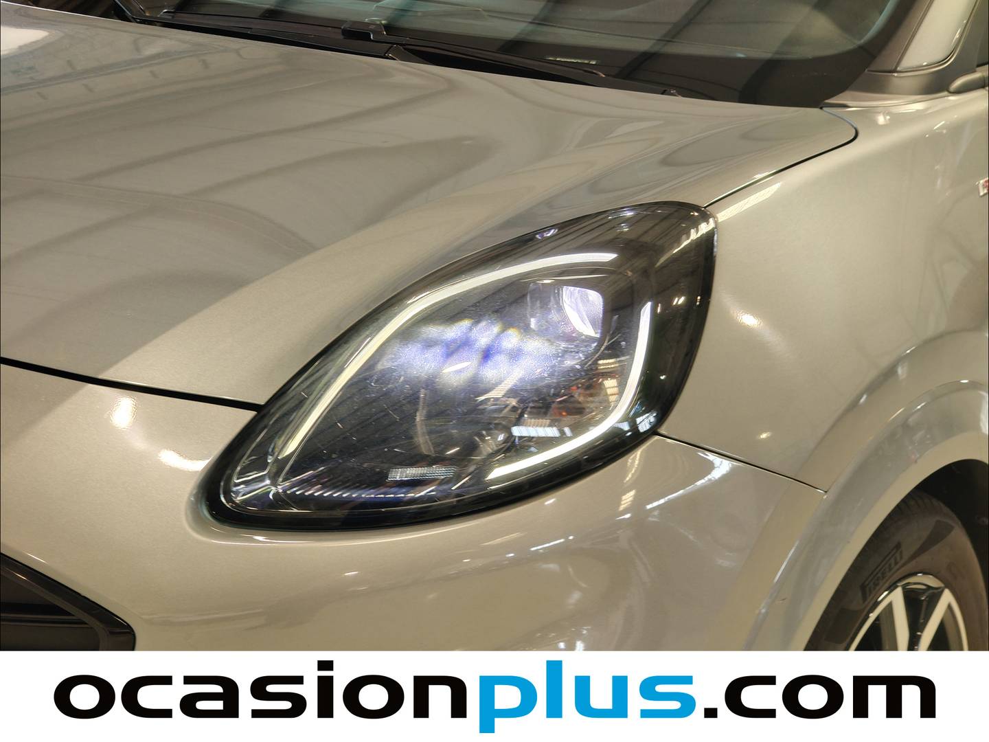 Foto Ford Puma Ford Puma 1.0 EcoBoost MHEV ST-Line X Auto (125 CV)