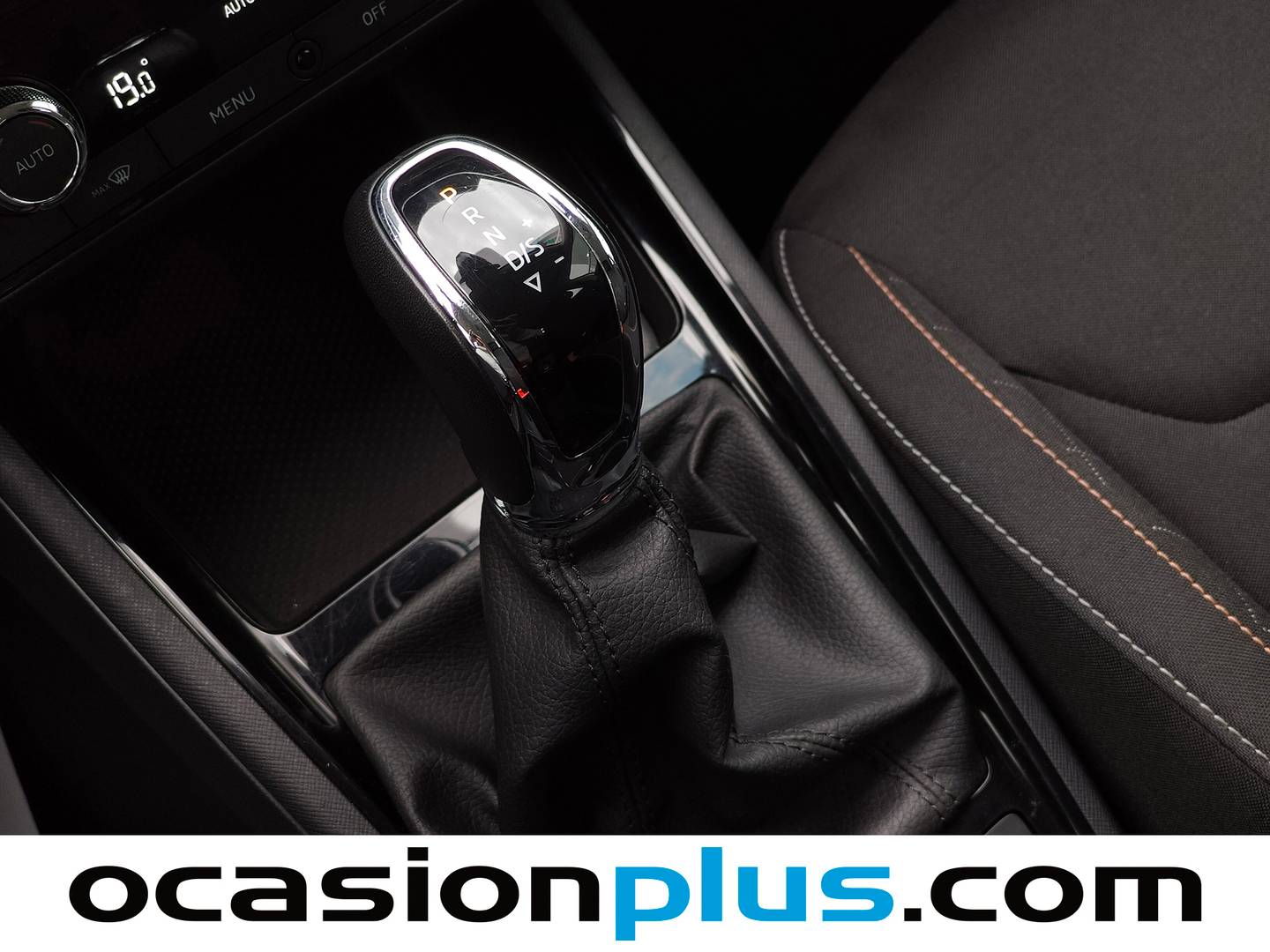 Skoda Kamiq Skoda Kamiq 1.0 TSI Ambition DSG (110 CV) de segunda mano