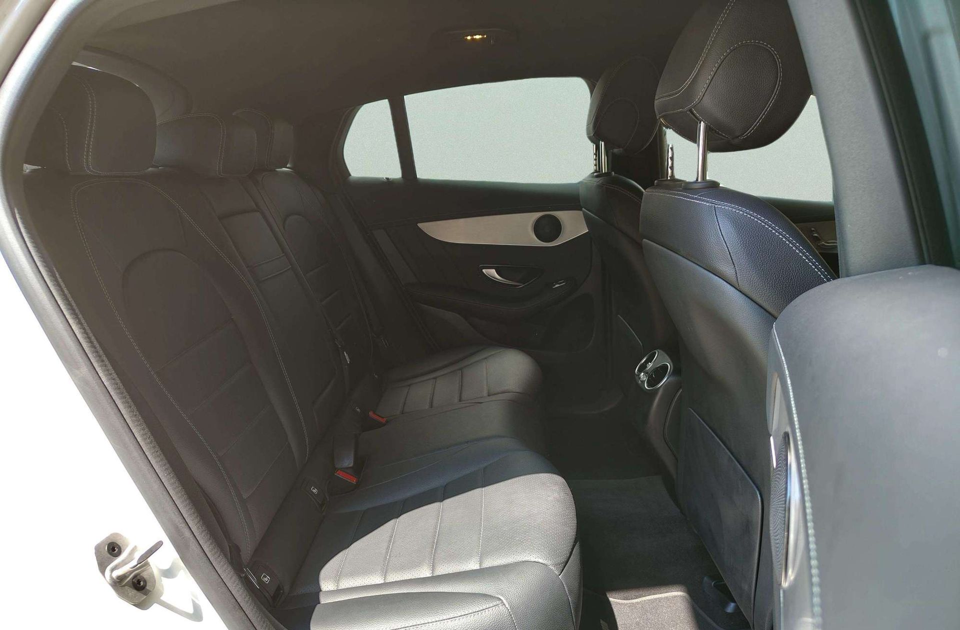 Mercedes-Benz GLC 300 e 4Matic Pack AMG - foto 21