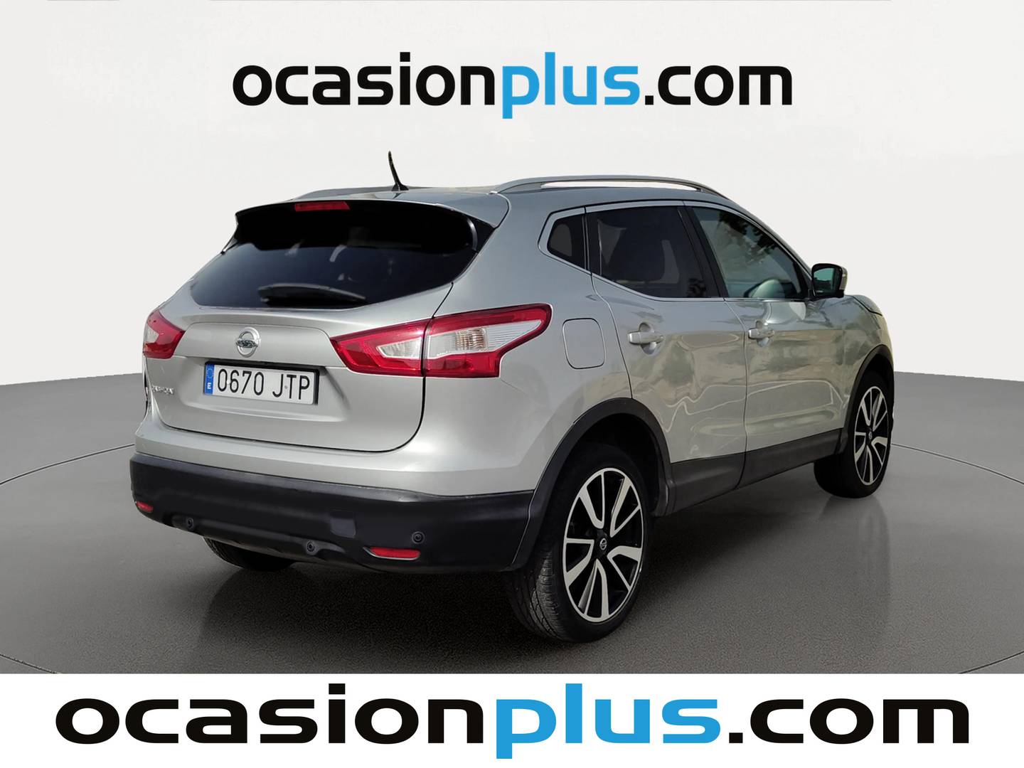 Foto trasera Nissan QASHQAI Nissan Qashqai 1.6 dCi S&S Tekna Premium 4x4 (130 CV) derecha