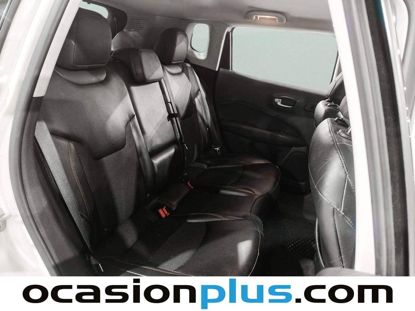 Foto asientos traseros Jeep Compass Jeep Compass 1.4 Multiair Limited 4x4 ATX (170 CV)