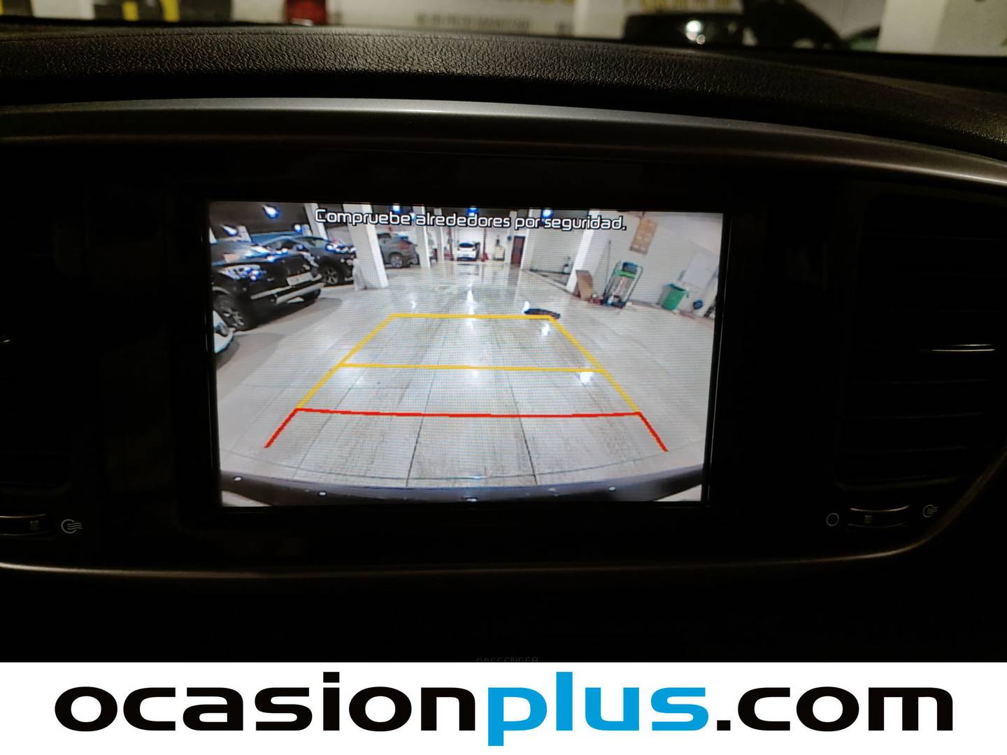 Extras y acabados del KIA Sportage Kia Sportage 1.6 GDi Concept 4x2 (132 CV)