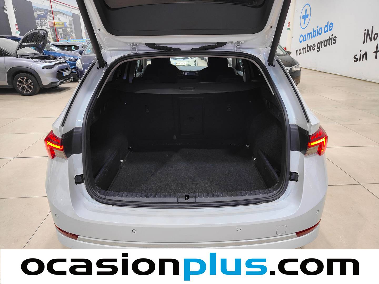 Fotos maletero Skoda Octavia Skoda Octavia Combi 1.0 TSI mHEV Ambition DSG (110 CV)