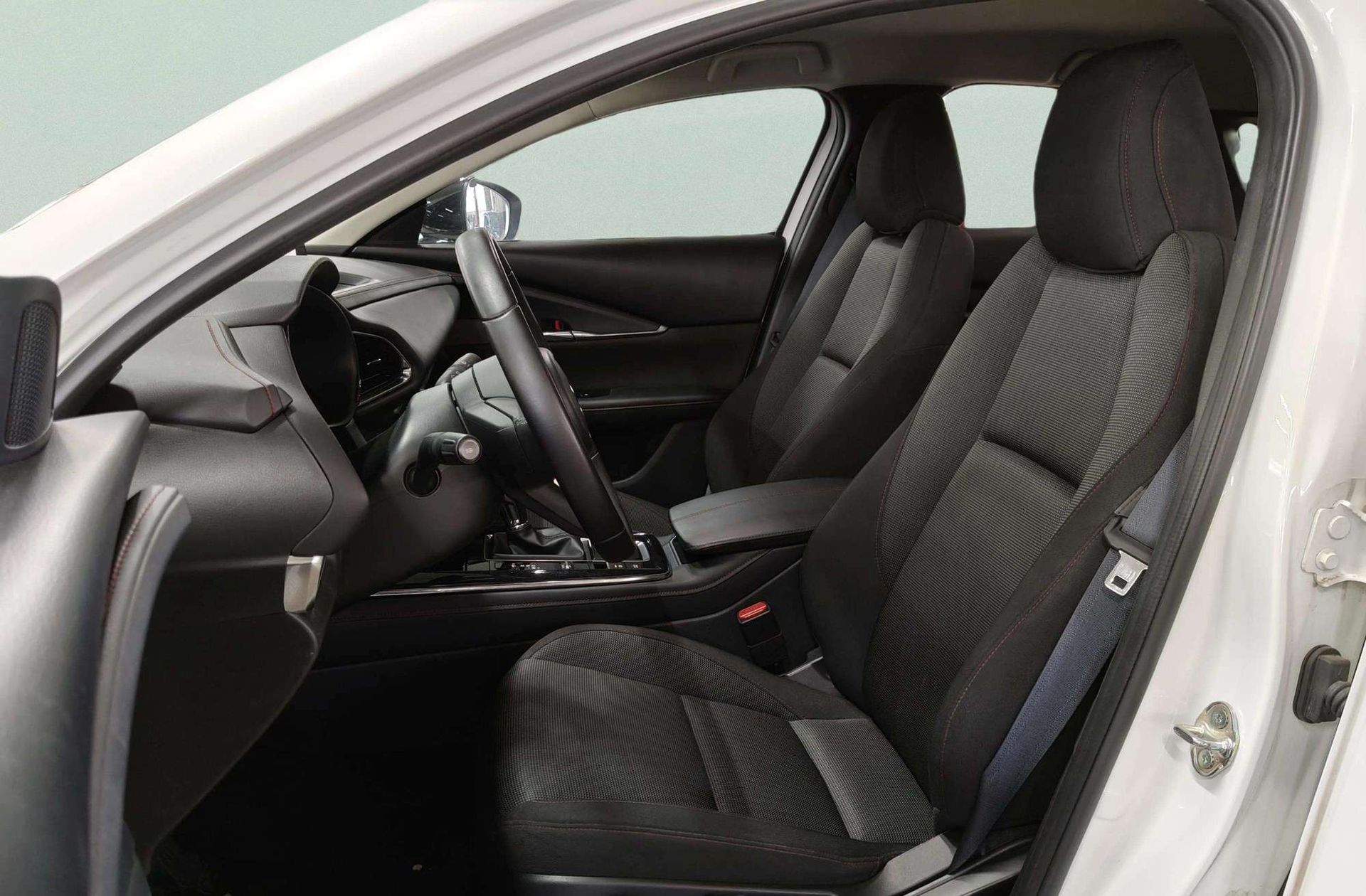 Mazda CX-30 e-Skyactiv G Homura - foto 12