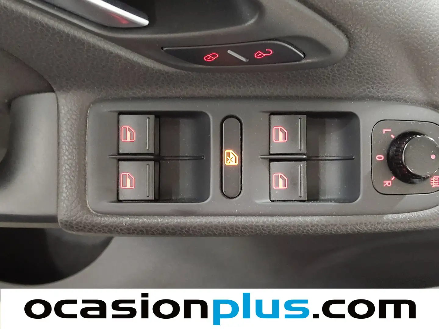 Foto Volkswagen Golf Volkswagen Golf Advance 1.6 TDI DPF (105 CV)