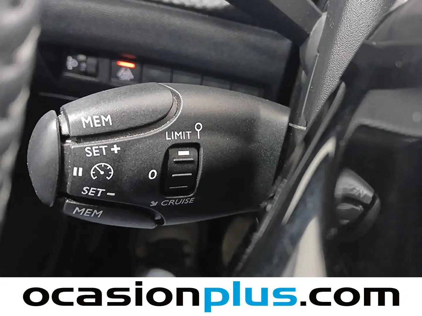 Foto Peugeot 2008 Peugeot 2008 PureTech 100 S&S Allure (100 CV)