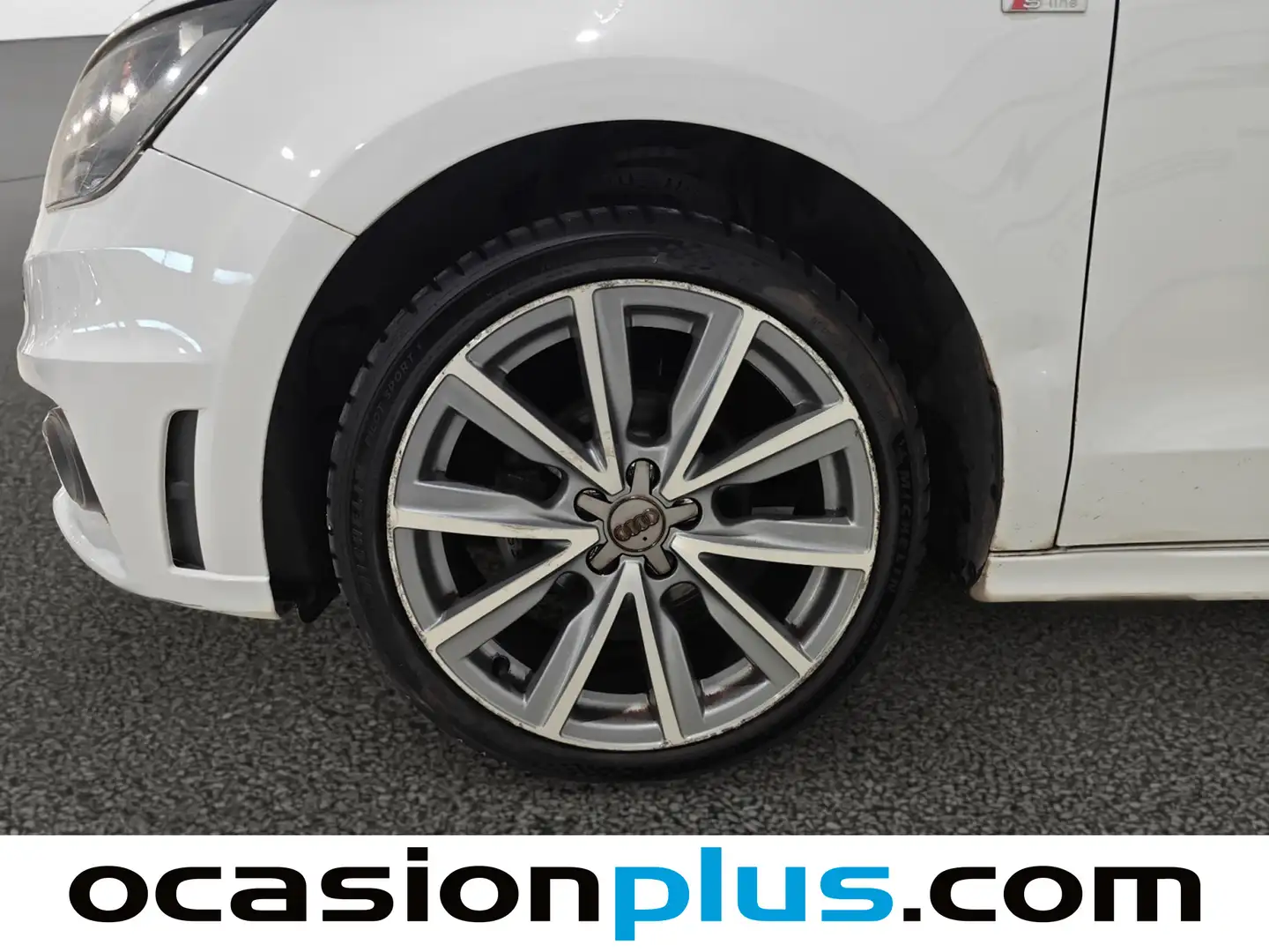 Foto Audi A1 Audi A1 Sportback Adrenalin 1.6 TDI (90 CV)