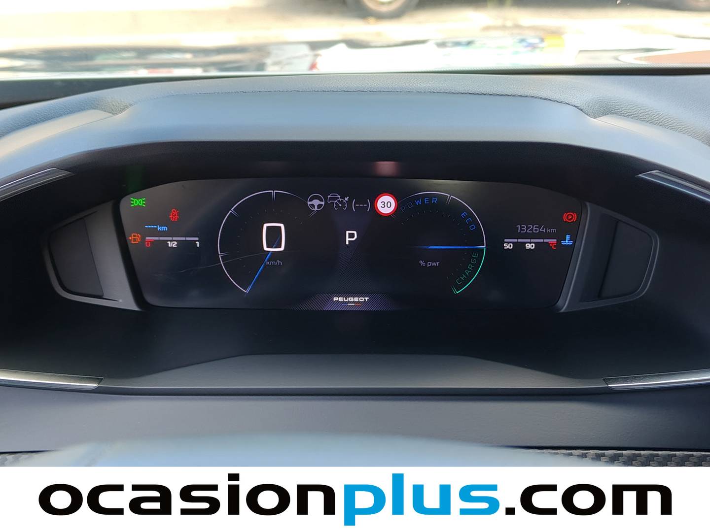 Foto Peugeot 2008 Peugeot 2008 Allure Hybrid eDCS6 (136 CV)