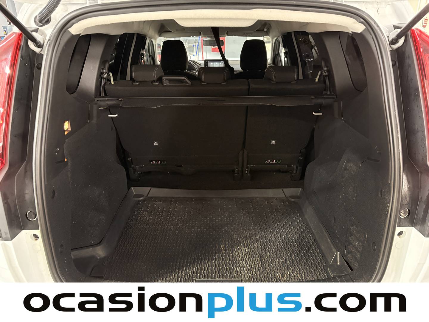 Fotos maletero Dacia Jogger Dacia Jogger Expression Hybrid (140 CV) 5 Plazas