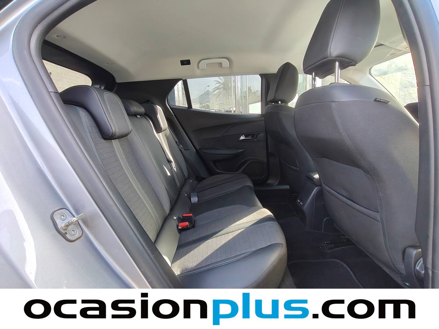 Peugeot 2008 Peugeot 2008 PureTech 130 S&S Allure EAT8 (130 CV) km 0
