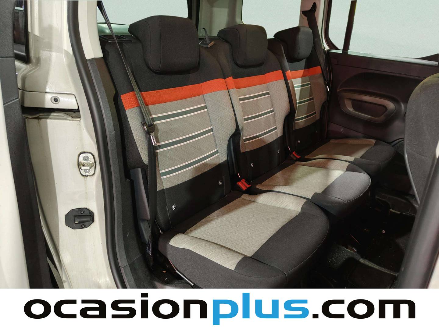 Foto Citroën Berlingo Citroen Berlingo BlueHDi 100 S&S Talla M Shine (102 CV)