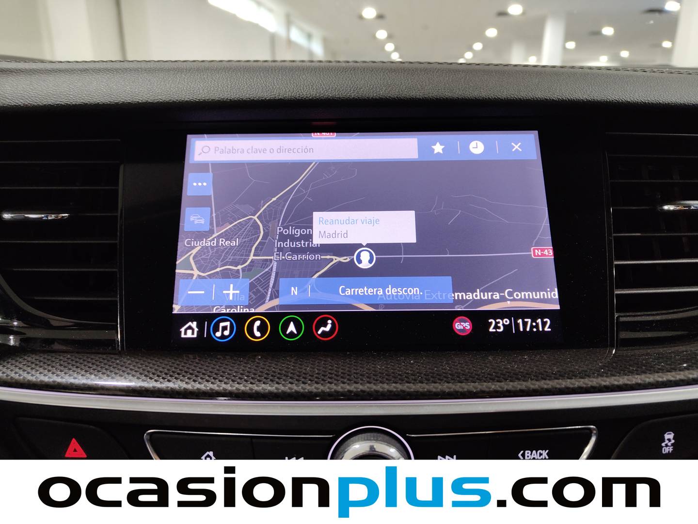 Extras y acabados del Opel Insignia Opel Insignia GS Business 2.0D DVH AT8 (174 CV)