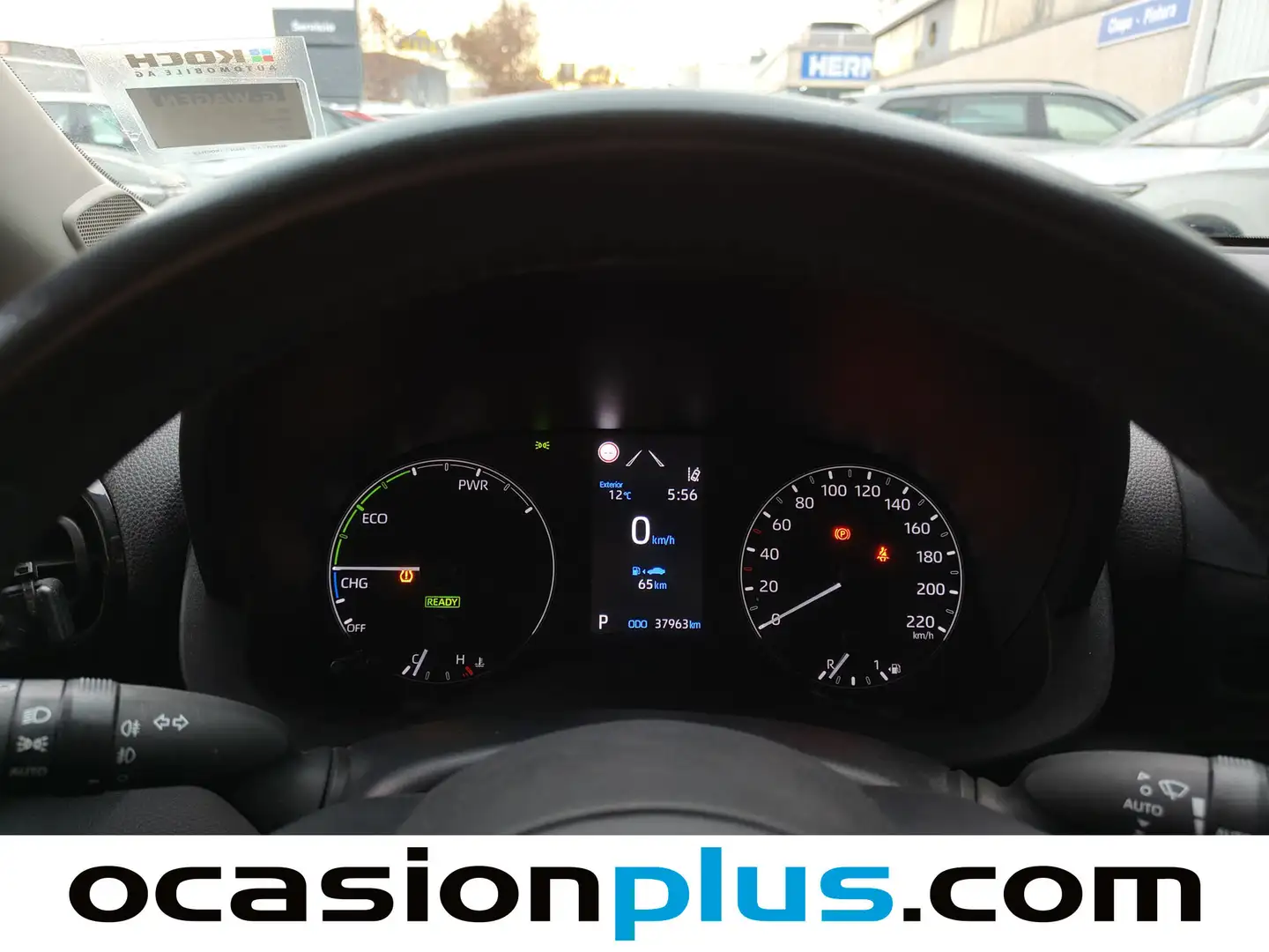 Foto Toyota Yaris Toyota Yaris T120H Business Plus (116 CV)