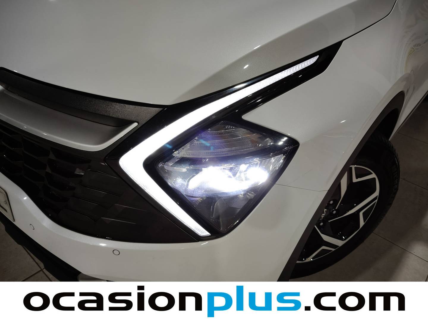 Acabados KIA Sportage Kia Sportage 1.6 T-GDi MHEV Business 4x2 DCT (160 CV)