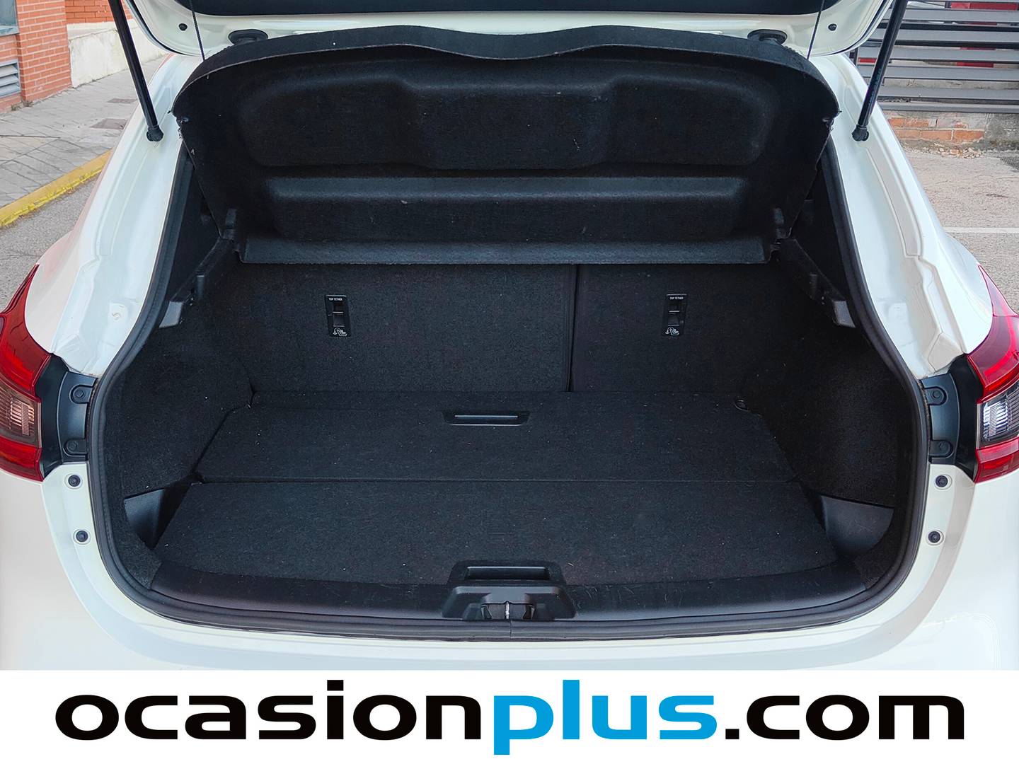 Fotos maletero Nissan QASHQAI Nissan Qashqai DIG-T 115 N-Connecta 4x2 (115 CV)