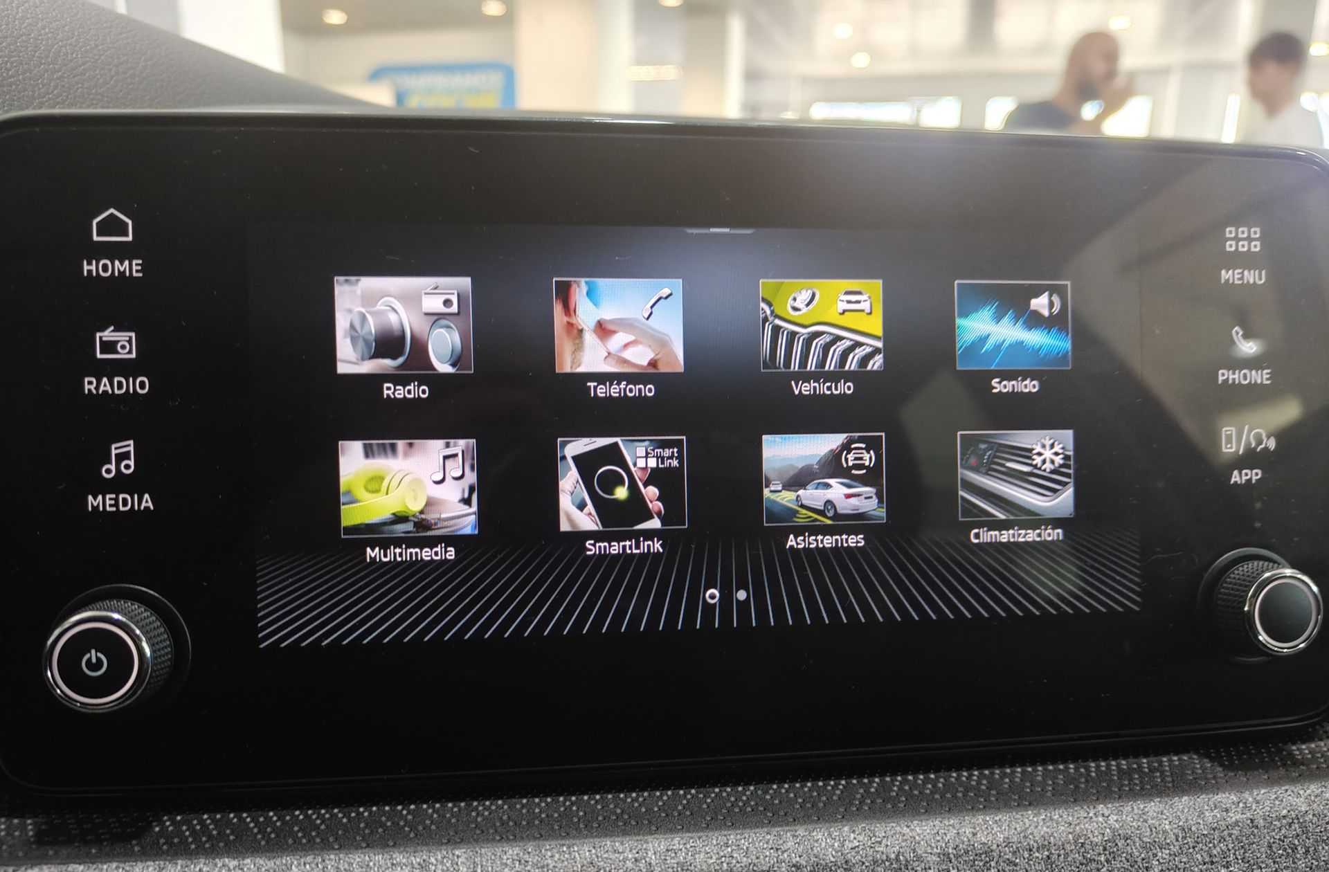 Škoda Kamiq 1.0 TSI Selection DSG - foto 8