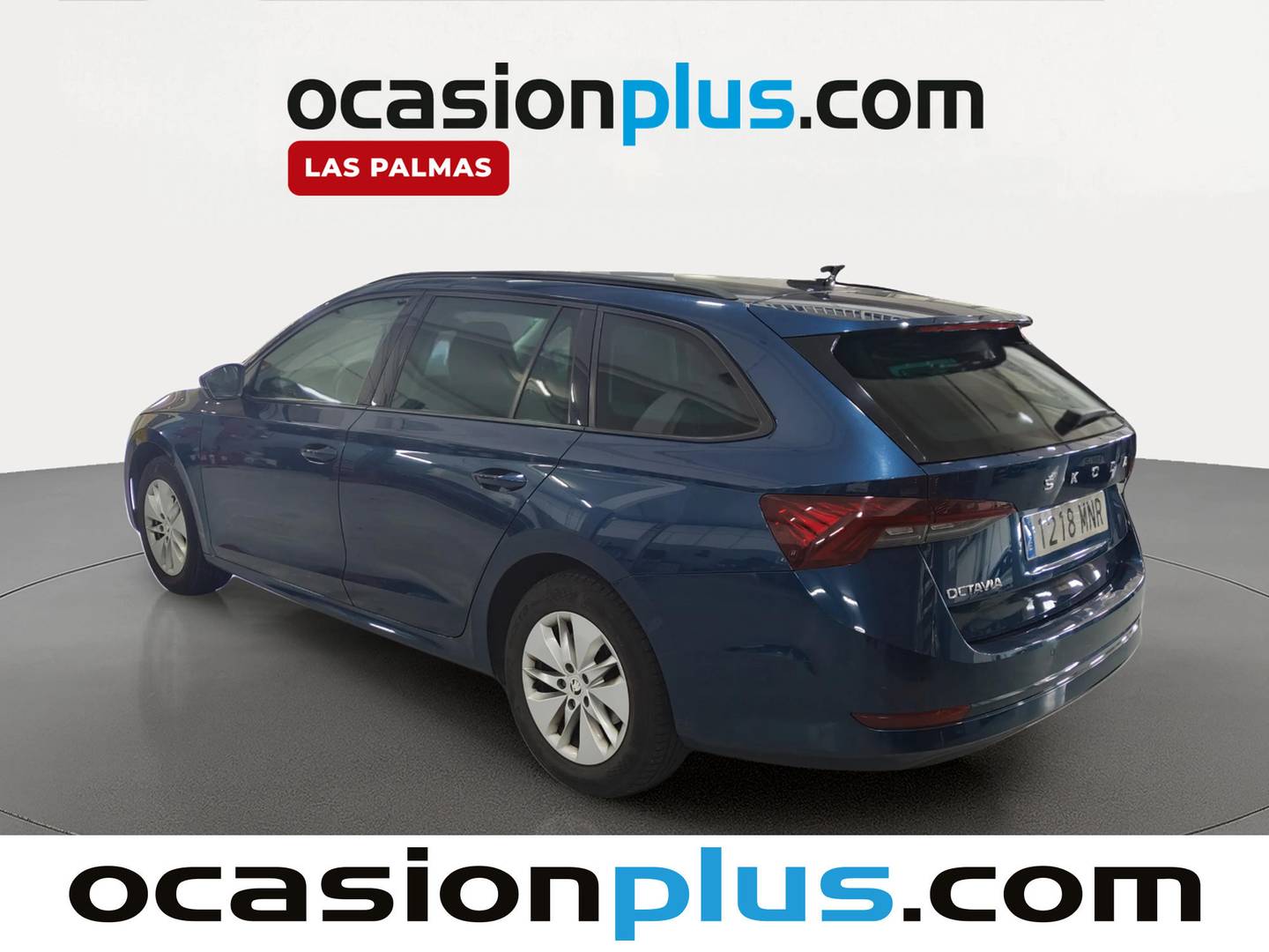 Foto delantera Skoda Octavia Skoda Octavia Combi 2.0 TDI Ambition (115 CV) derecha