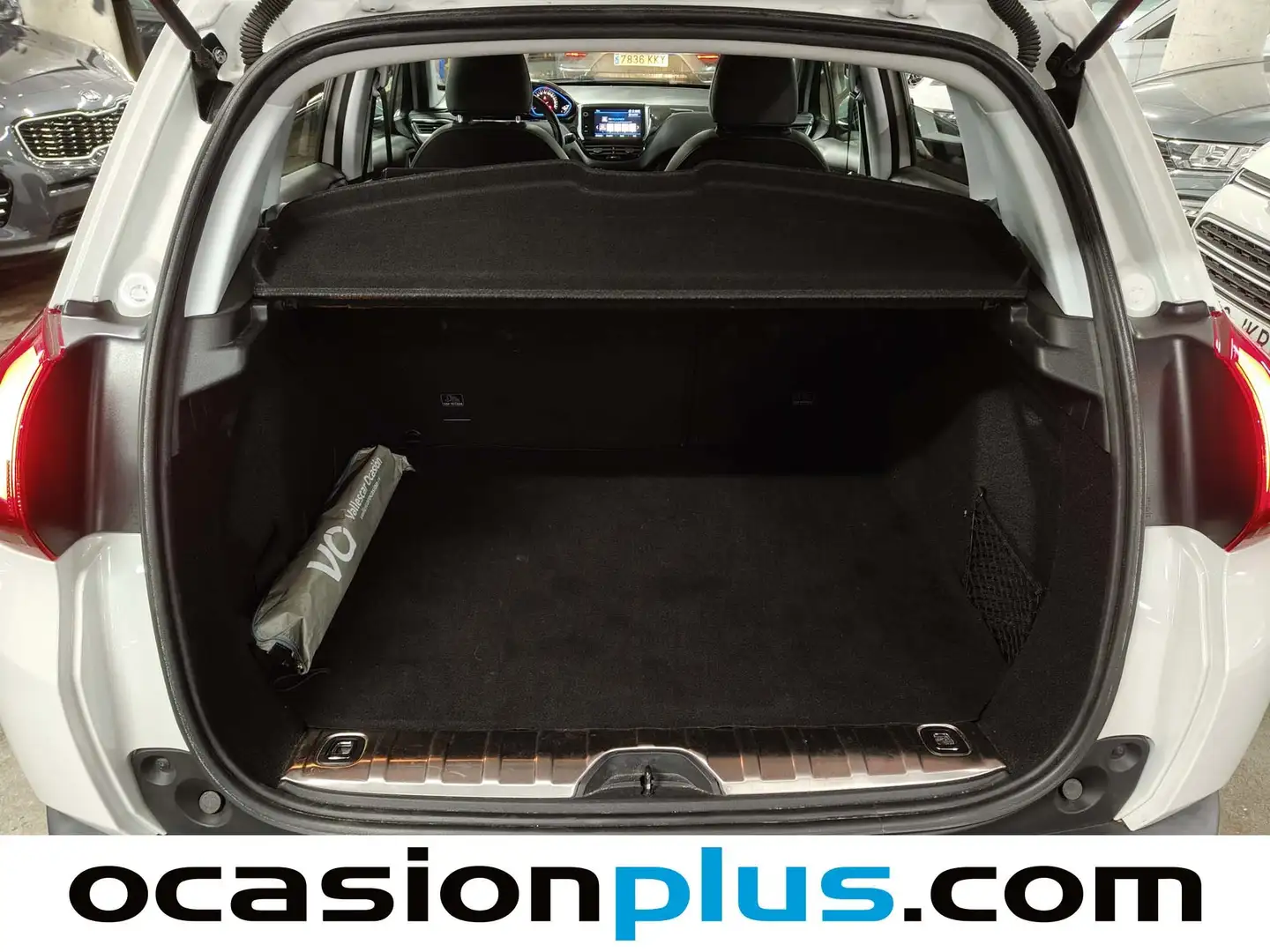 Foto Peugeot 2008 Peugeot 2008 PureTech 130 S&S Allure (130 CV)