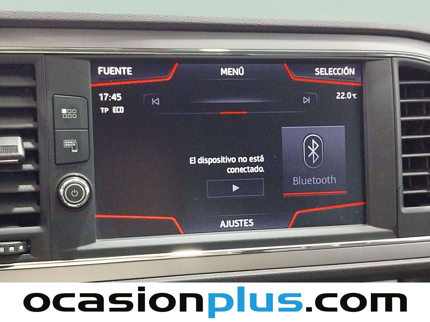 Foto Seat León SEAT León ST 1.8 TSI S&S X-perience Titan Desert 4Drive DSG (180 CV)