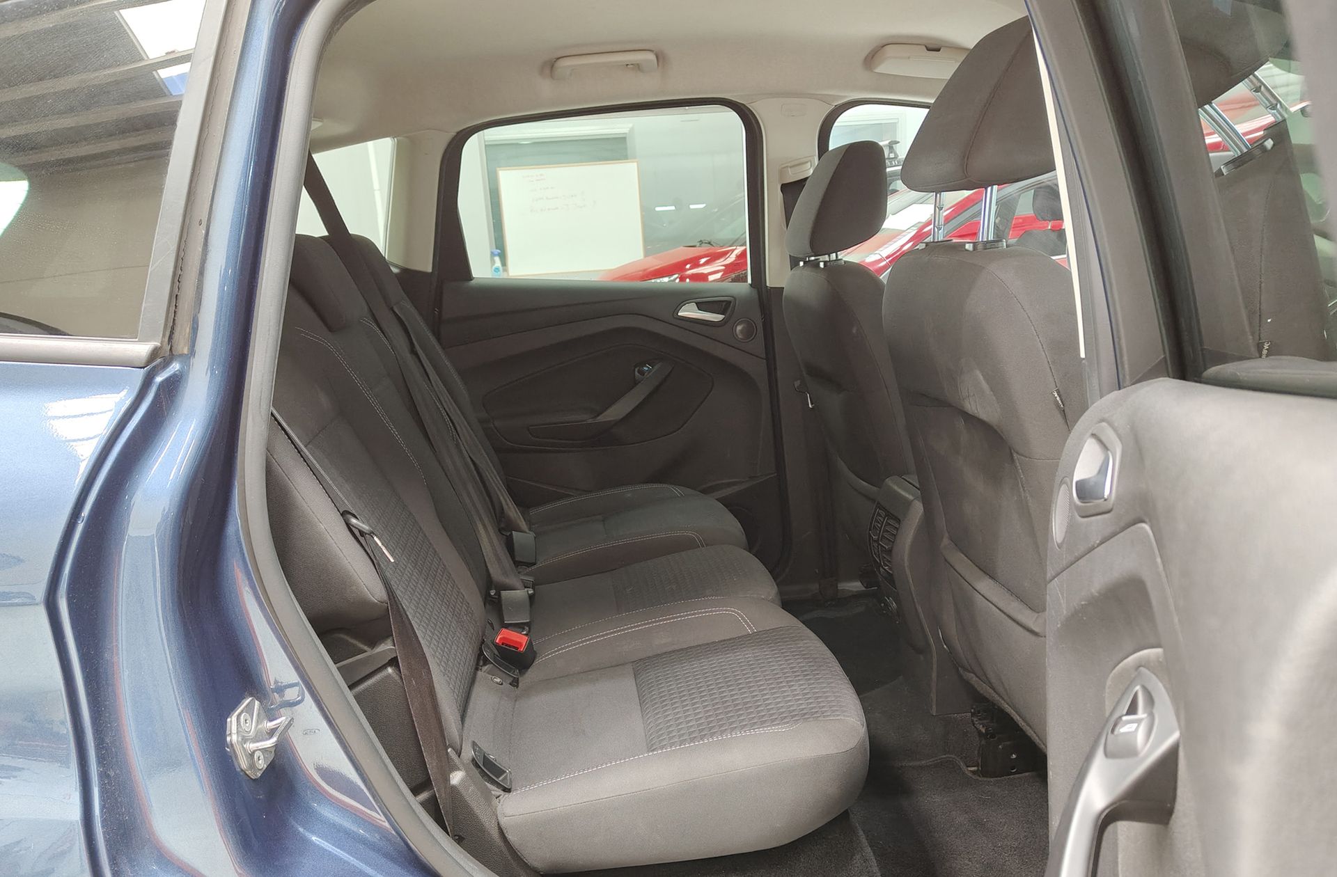 Ford C-Max 1.0 EcoBoost Trend+ - foto 15