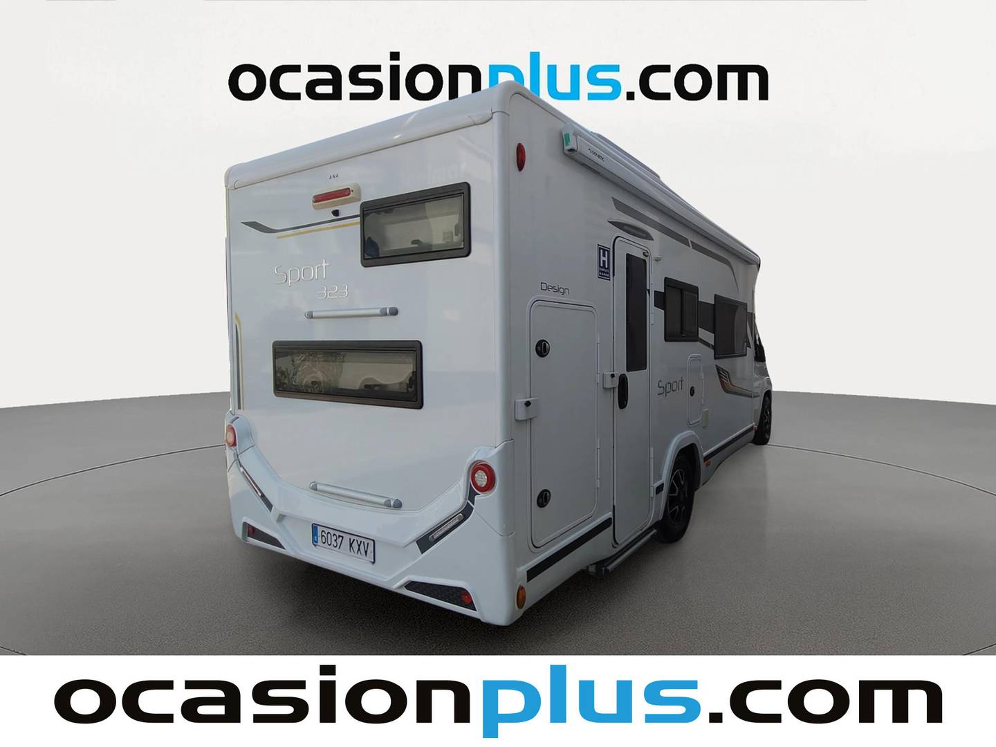 Foto trasera Benimar Sport 323 Benimar Sport 323 Design (150 CV) 7 Plazas izquierda