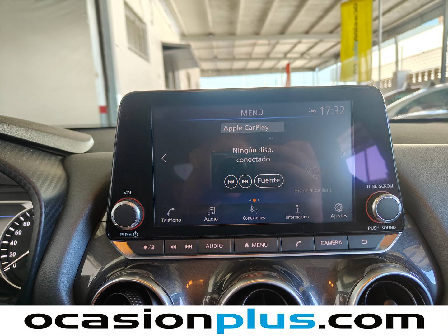 Extras y acabados del Nissan JUKE Nissan Juke DIG-T N-Connecta 4x2 (117 CV)