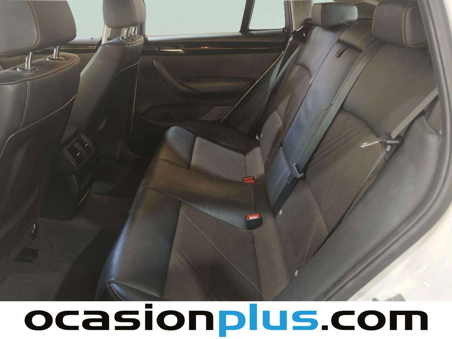 Foto asientos traseros BMW X4 BMW X4 xDrive30d (258 CV)