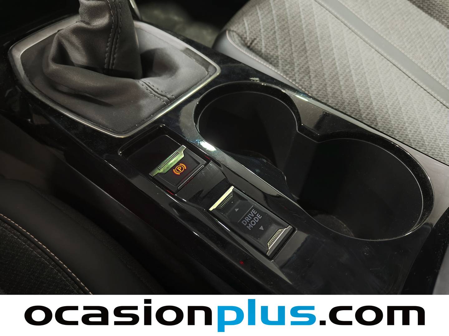 Equipamiento del Peugeot 208 Peugeot 208 PureTech 100 Allure (100 CV)