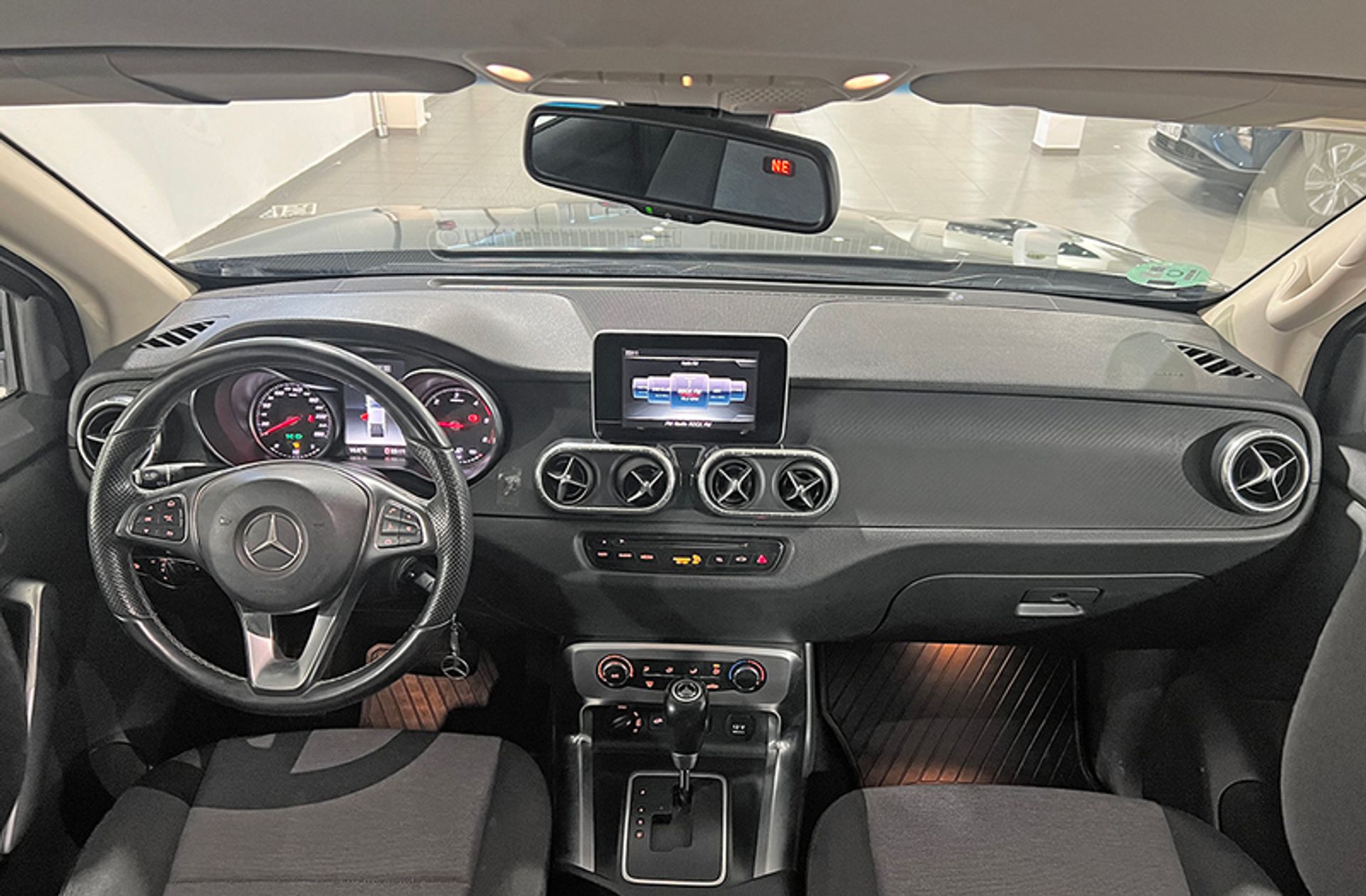 Mercedes-Benz Clase X 250 d Pure 4Matic - foto 6