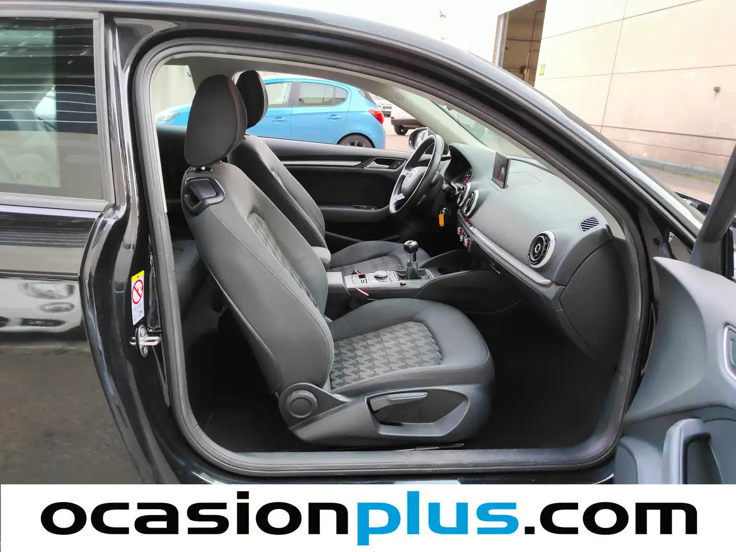 Foto Audi A3 Audi A3 Attraction Edición Especial 1.6 TDI (105 CV)