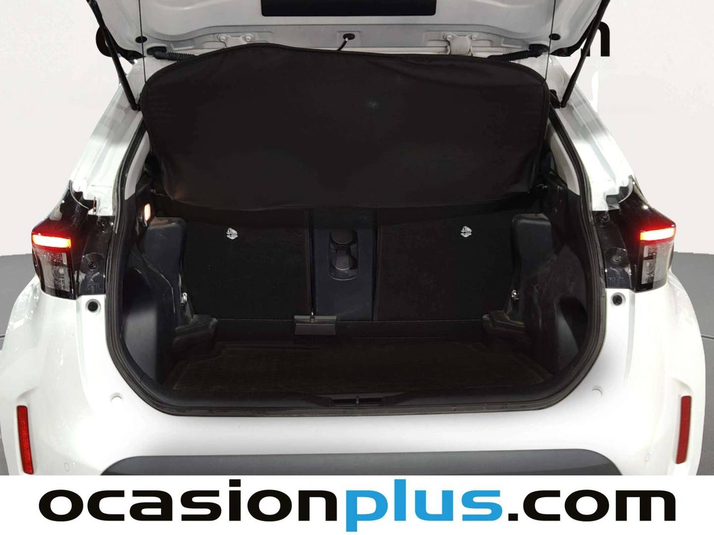 Foto asientos delanteros Toyota Yaris Cross Toyota Yaris Cross 120H Style (116 CV)