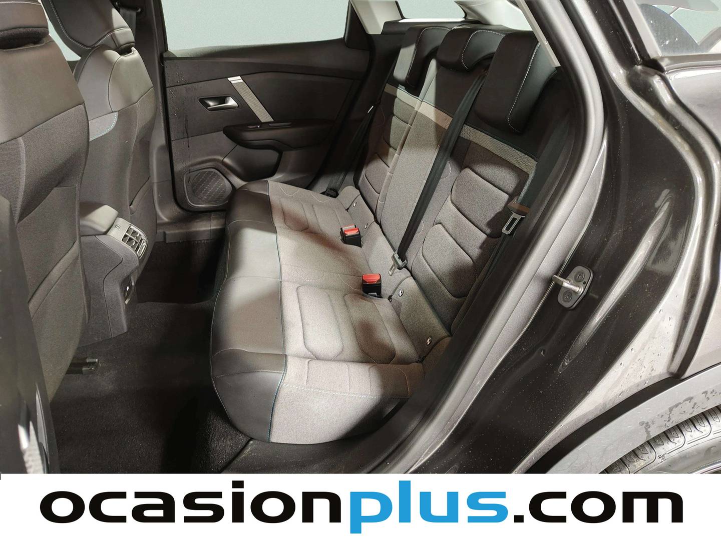 Foto asientos traseros Citroën C4 Citroen C4 PureTech 130 S&S 6v Plus (131 CV)