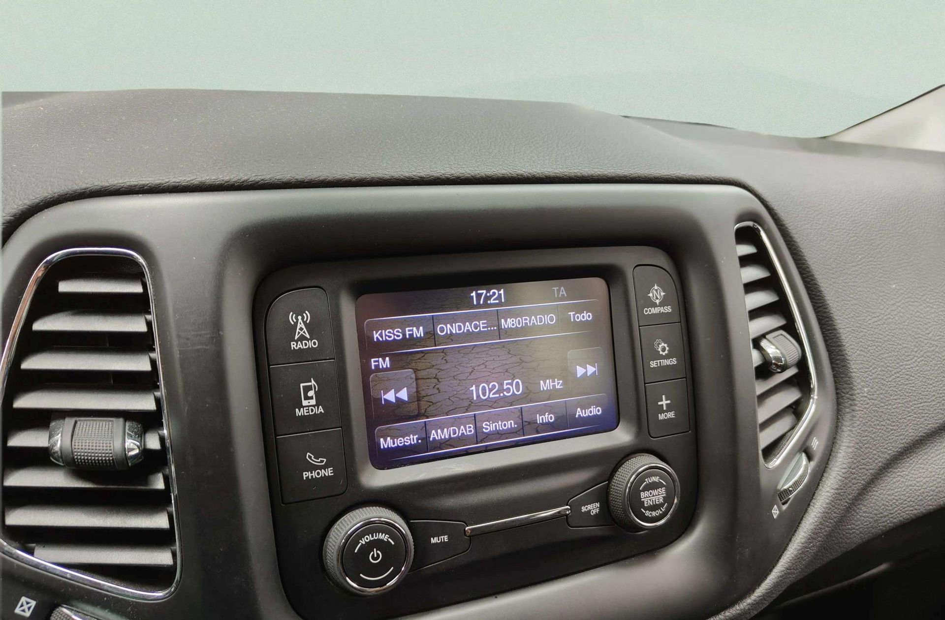 Jeep Compass 1.4 MultiAir Sport 4x2 - foto 19
