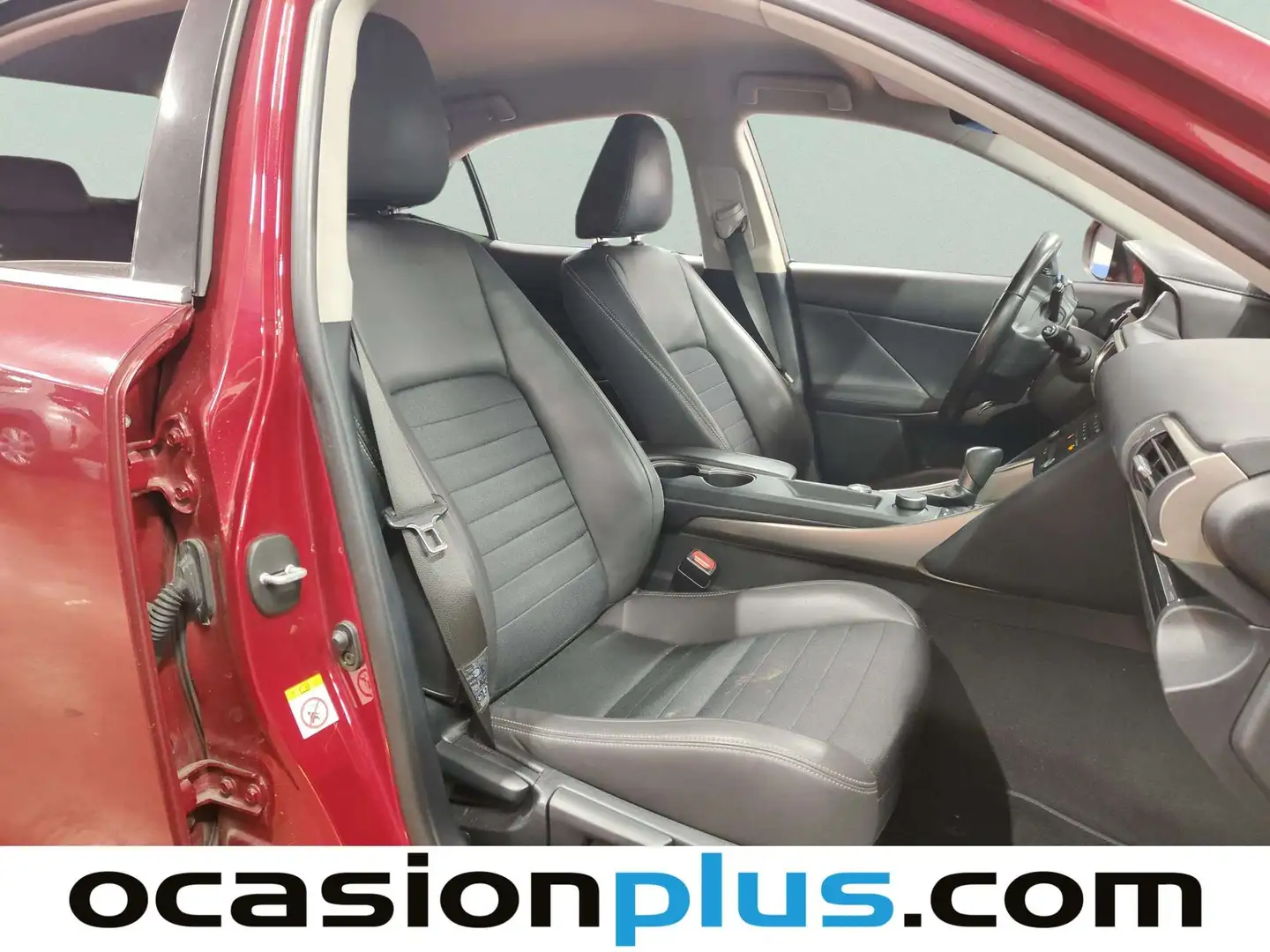 Foto Lexus IS Lexus IS 300h Executive  (223 CV)