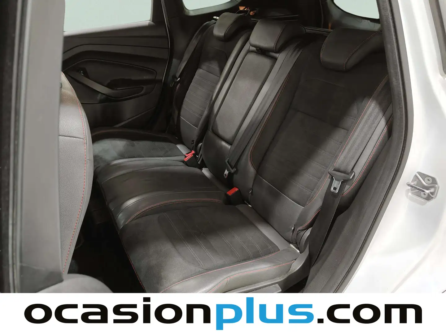 Foto Ford Kuga Ford Kuga 1.5 EcoBoost ST-Line 4x2 (120 CV)