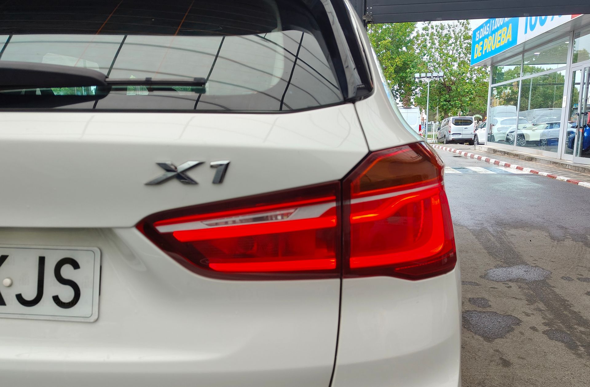 BMW X1 sDrive18d Business - foto 20