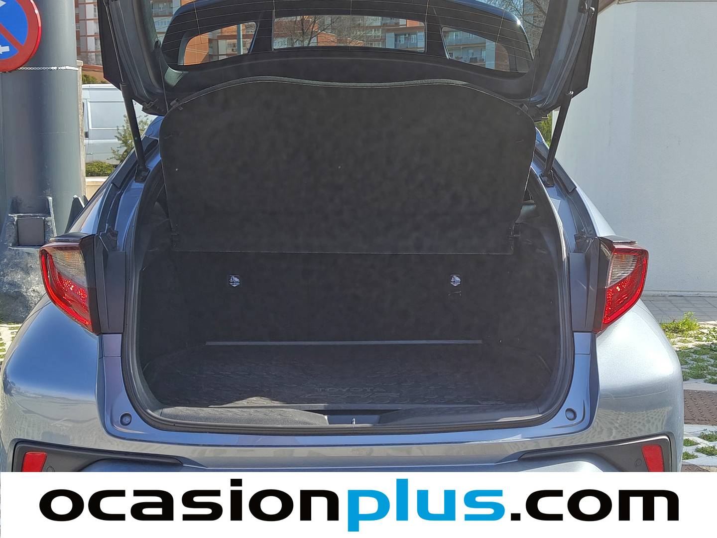 Fotos maletero Toyota C-HR Toyota C-HR 180H Advance (184 CV)