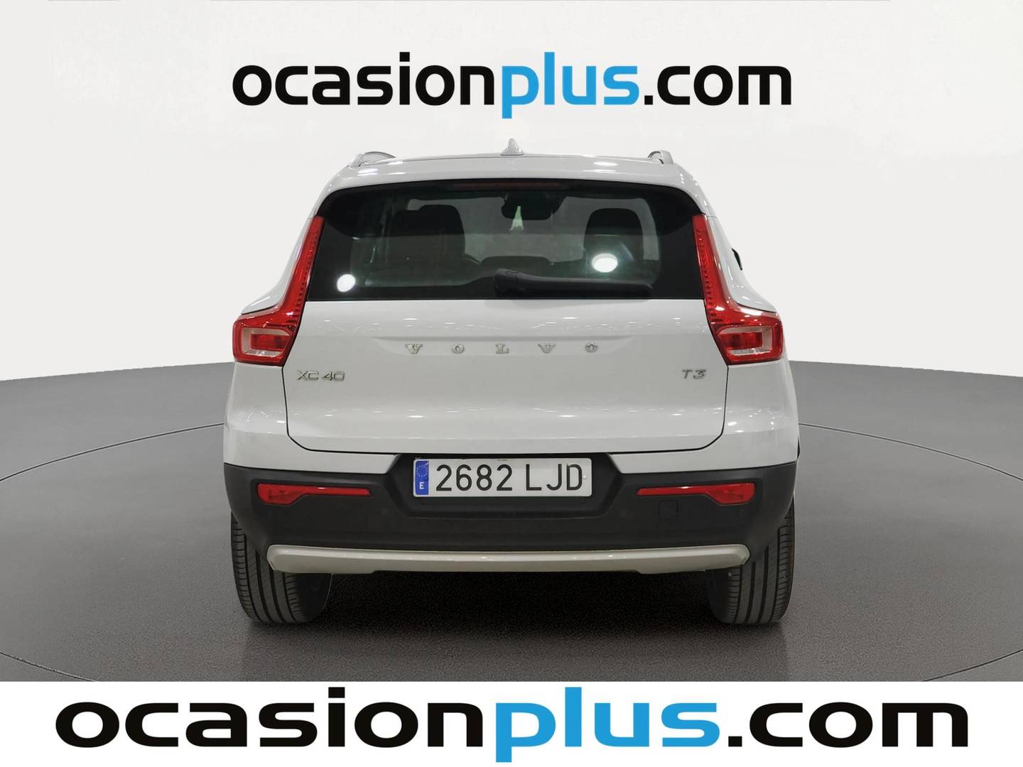 Volvo XC40 Volvo XC40 T3 Momentum Pro Auto (163 CV) km 0