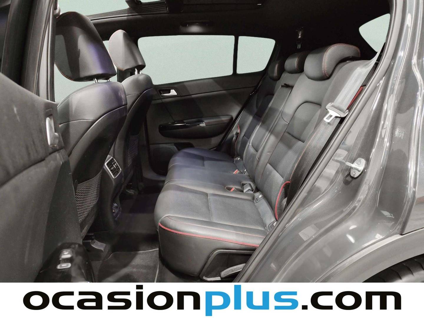 Foto asientos traseros KIA Sportage KIA Sportage 1.6 MHEV GT Line Xtreme 4X2 DCT (136 CV)