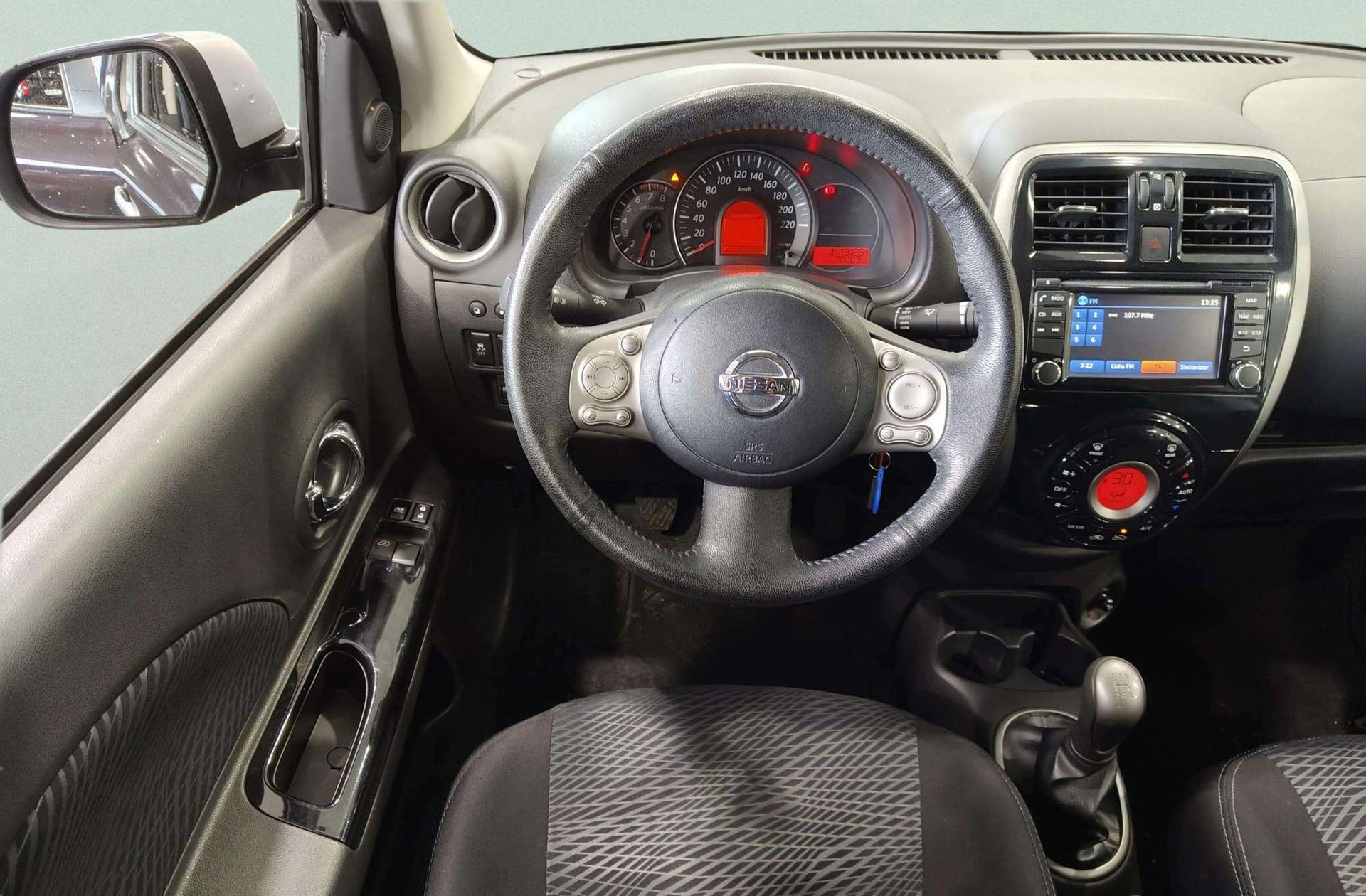 Nissan Micra 1.2G N-TEC - foto 22