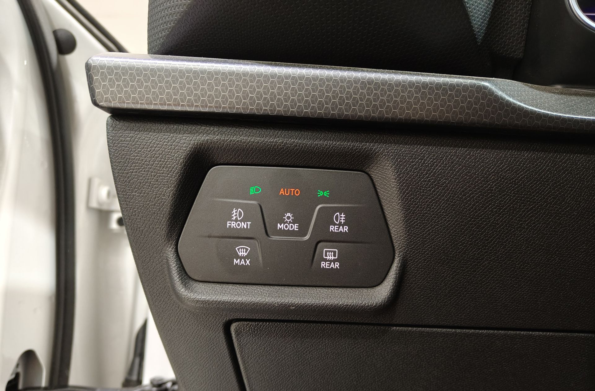 SEAT León 2.0 TDI Style XL - foto 11