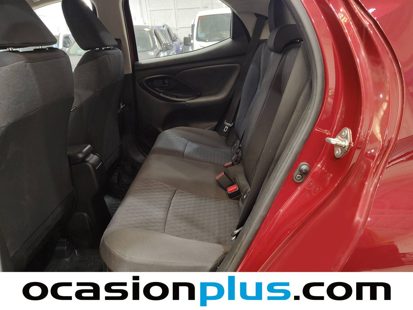 Foto asientos traseros Toyota Yaris Toyota Yaris 120H Active Tech (116 CV)