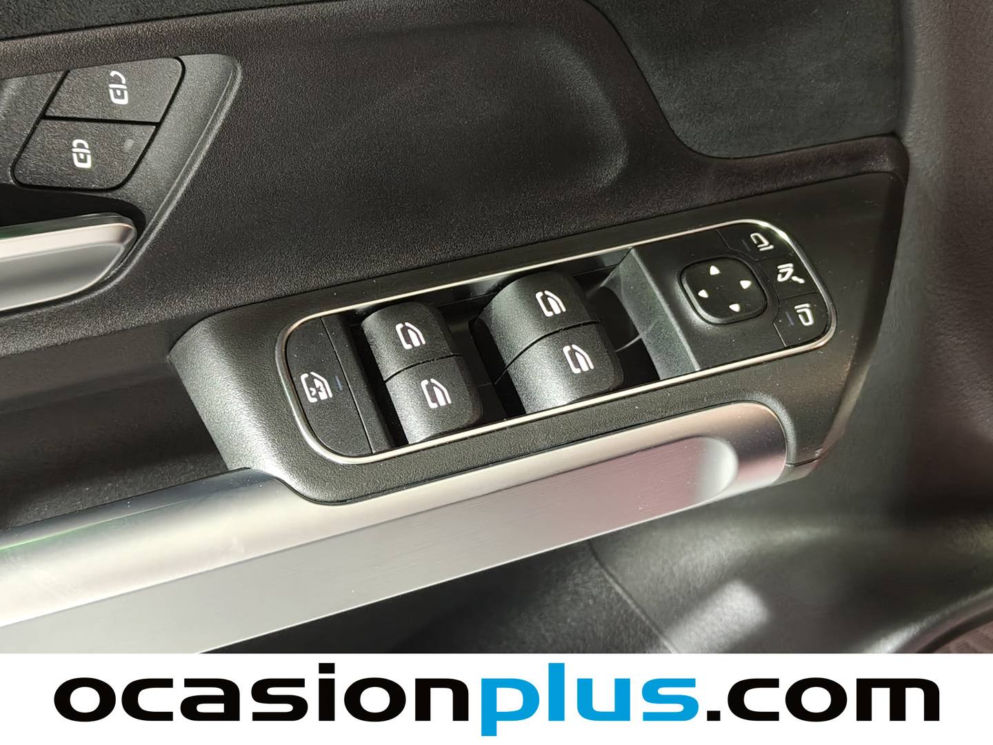 Foto Mercedes GLB Mercedes-Benz GLB 220 D 4MATIC (190 CV) Pack AMG